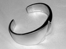Leia Bracelet